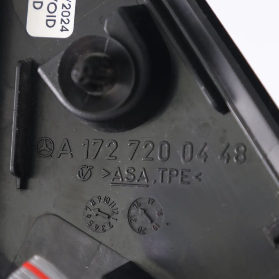 Specchio retrovisore destro rivestimento traingolo per Mercedes R172 con numero di parte A1727200448 Mercedes R172 Specchio retrovisore destro rivestimento traingolo - SKU A1727200448 - Numero di parte A1727200448