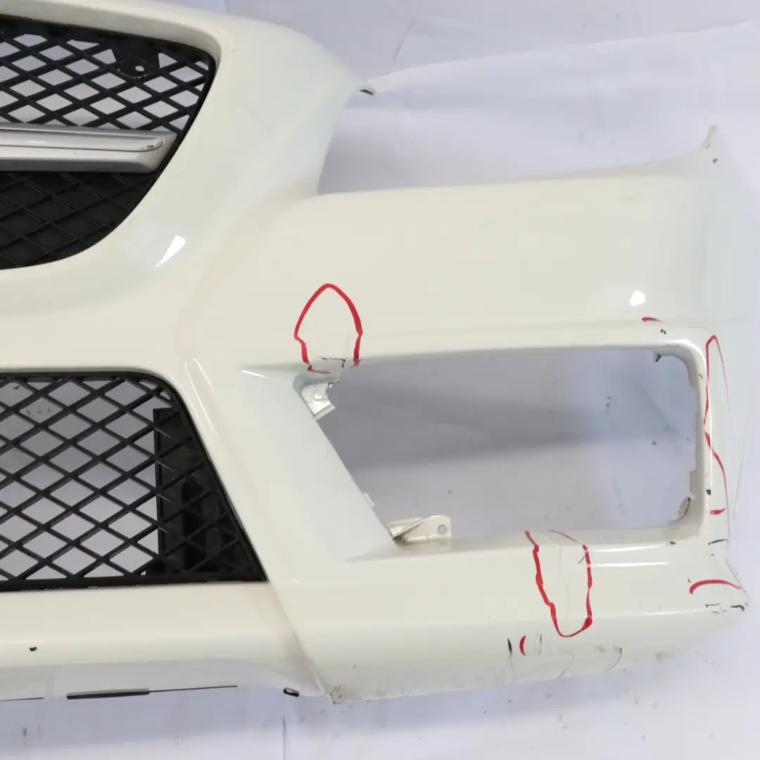 Zderzak Przedni AMG Calcite White Biały - 650 do Mercedes SLK R172 o numerze A1728850625 Mercedes SLK R172 Zderzak Przedni AMG Calcite White Biały - 650 - SKU A1728850625-CW - Numer Części A1728850625