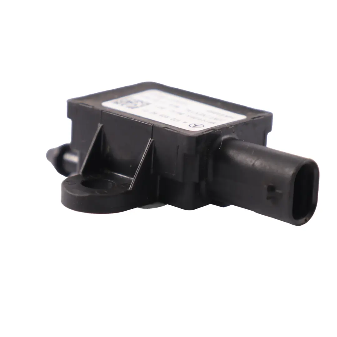 Capteur pression pare-chocs avant pour Mercedes SLK R172 à propos du numéro de pièce A1729056201 Mercedes SLK R172 Capteur pression pare-chocs avant - SKU A1729056201 - Numéro de pièce A1729056201