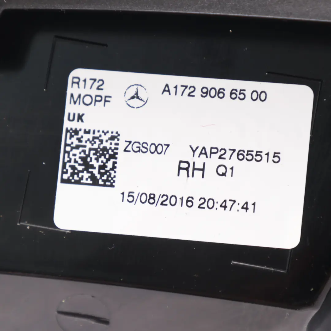 Feu arrière droit pour Mercedes SLK R172 à propos du numéro de pièce A1729066500 Mercedes SLK R172 Feu arrière droit - SKU A1729066500 - Numéro de pièce A1729066500