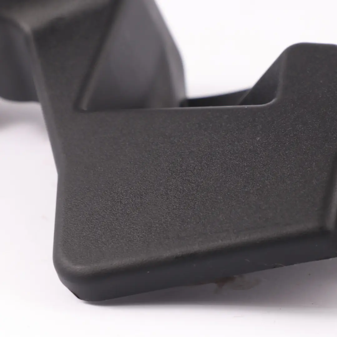 Halter für Trennwand Kofferraum Halterung Rechts für Mercedes SLC R172 mit Teilenummer A1729610214 Mercedes SLC R172 Halter für Trennwand Kofferraum Halterung Rechts - SKU A1729610214 - Teilenummer A1729610214