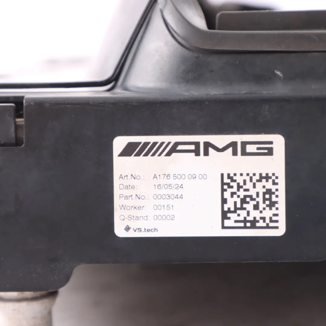 Radiador Refrigerante Agua Auxiliar para Mercedes W176 AMG con número de pieza A1765000900 Mercedes W176 AMG Radiador Refrigerante Agua Auxiliar - SKU A1765000900 - Número de pieza A1765000900
