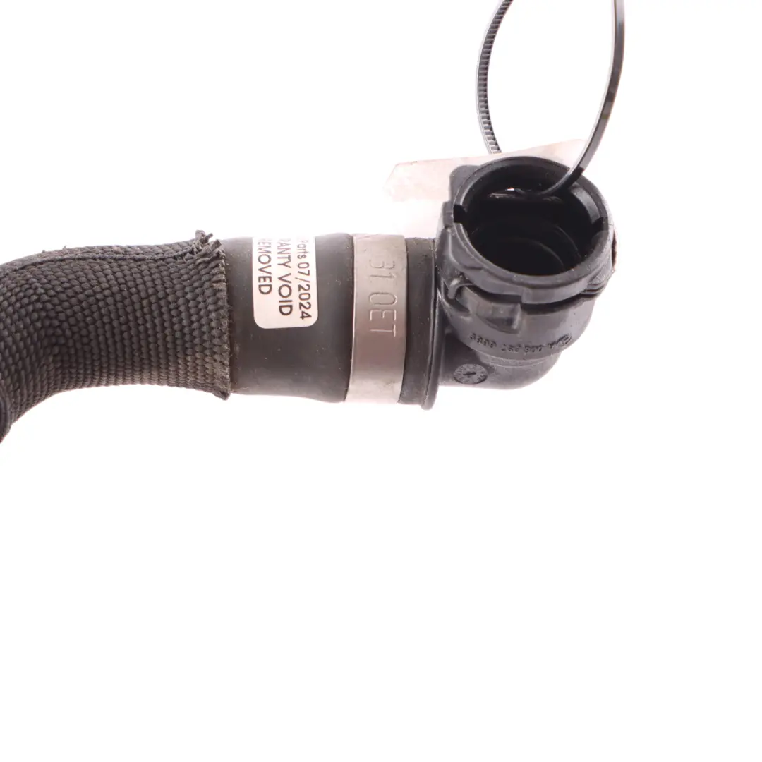 Mercedes C117 W176 Tubo acqua Radiatore Linea tubo refrigerante - SKU A1765011282 - Numero di parte A1765011282