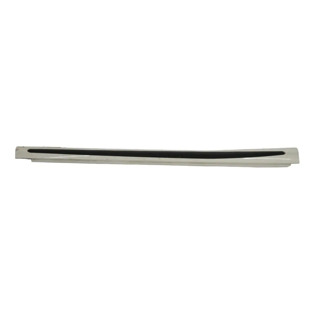 Mercedes W176 Gonna laterale AMG destra davanzale porta Bianco Calcite - 650 - SKU A1766980154-CW2 - Numero di parte A1766980154