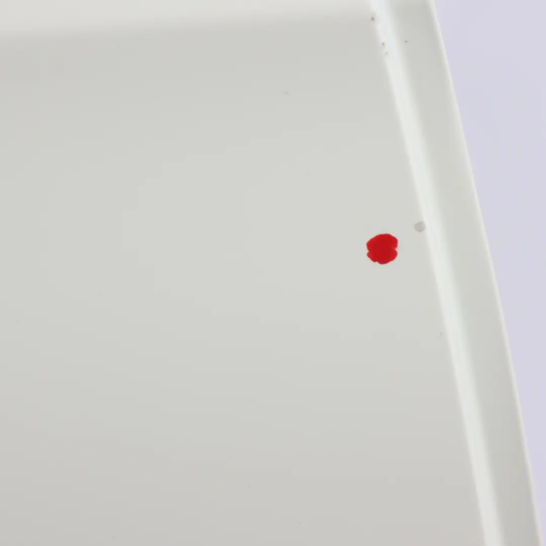 Puerta Trasera Derecha Blanco Calcita - 650 para Mercedes W176 con número de pieza A1767300205 Mercedes W176 Puerta Trasera Derecha Blanco Calcita - 650 - SKU A1767300205-CW - Número de pieza A1767300205