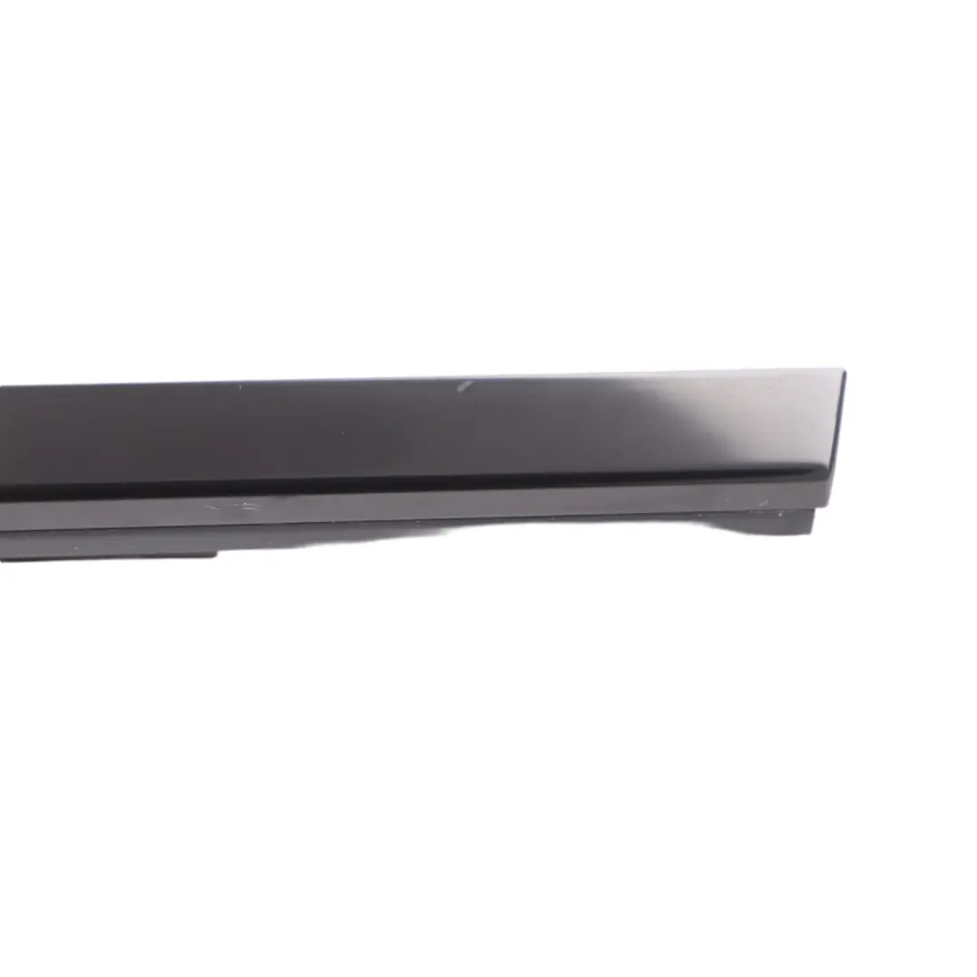 Mercedes W176 Guarnizione Finestra Posteriore Sinistra Weatherstrip - SKU A1767350382 - Numero di parte A1767350382