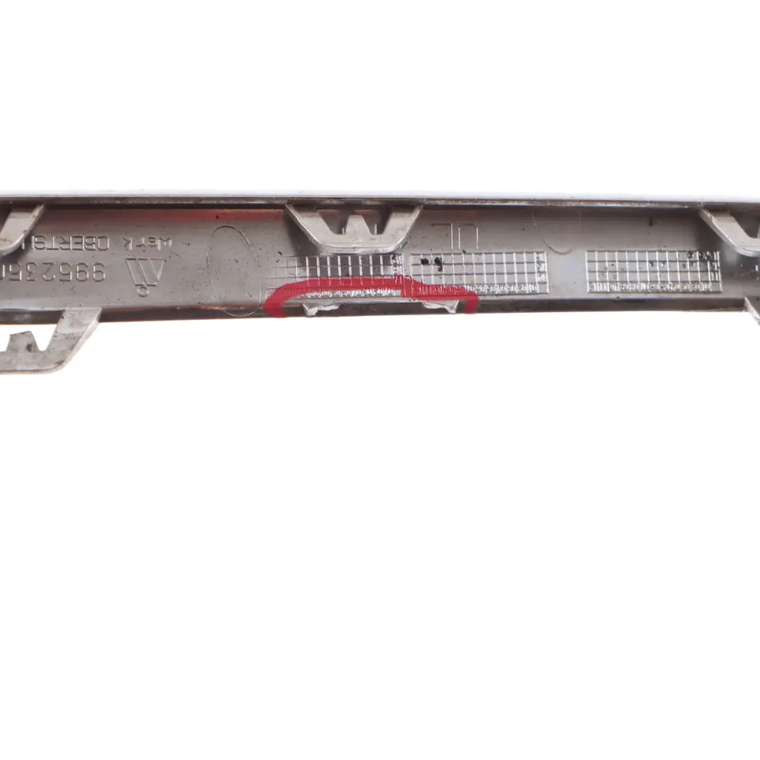 Mercedes W176 Listwa Zderzaka Atrapy Grilla Srebrna - SKU A1768850721 - Numer Części A1768850721