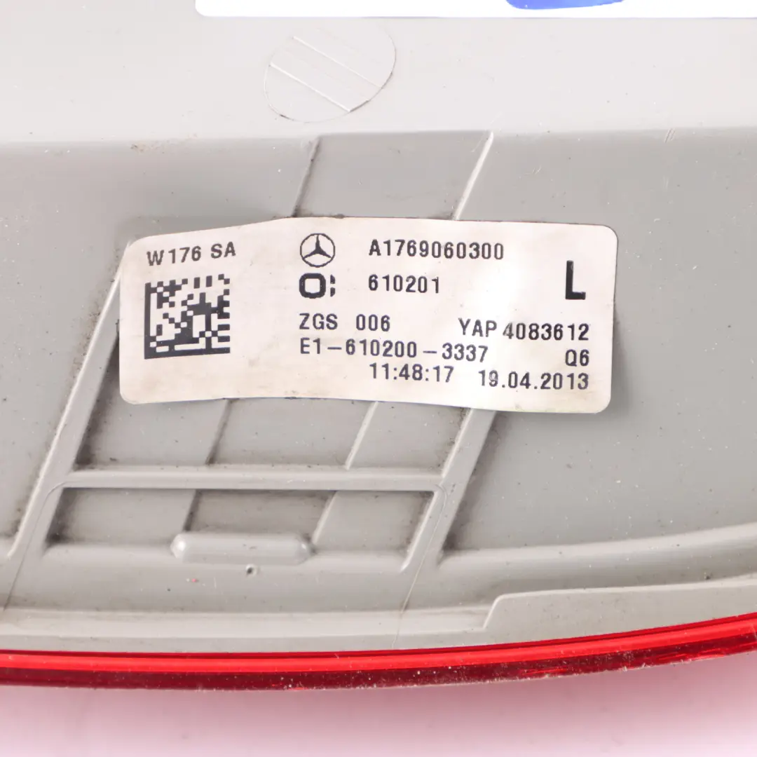 Feu arrière Mercedes W176 Feu arrière gauche Panneau latéral pour à propos du numéro de pièce A1769060300 Feu arrière Mercedes W176 Feu arrière gauche Panneau latéral - SKU A1769060300 - Numéro de pièce A1769060300