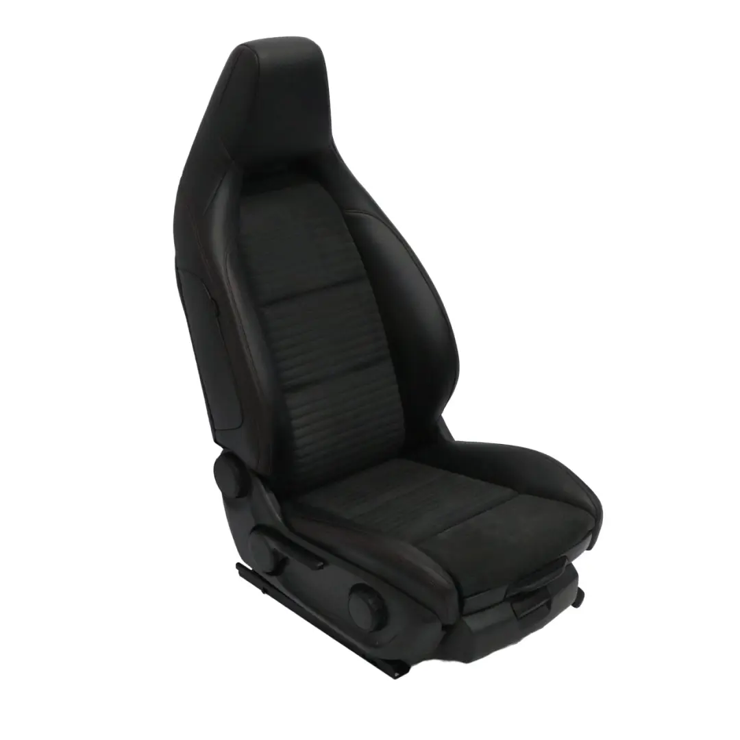  Asiento Delantero Mercedes W176 Sport Derecho Tela Cuero Negro Rojo Hilos - SKU A1769106407-2 - Número de pieza A1769106407