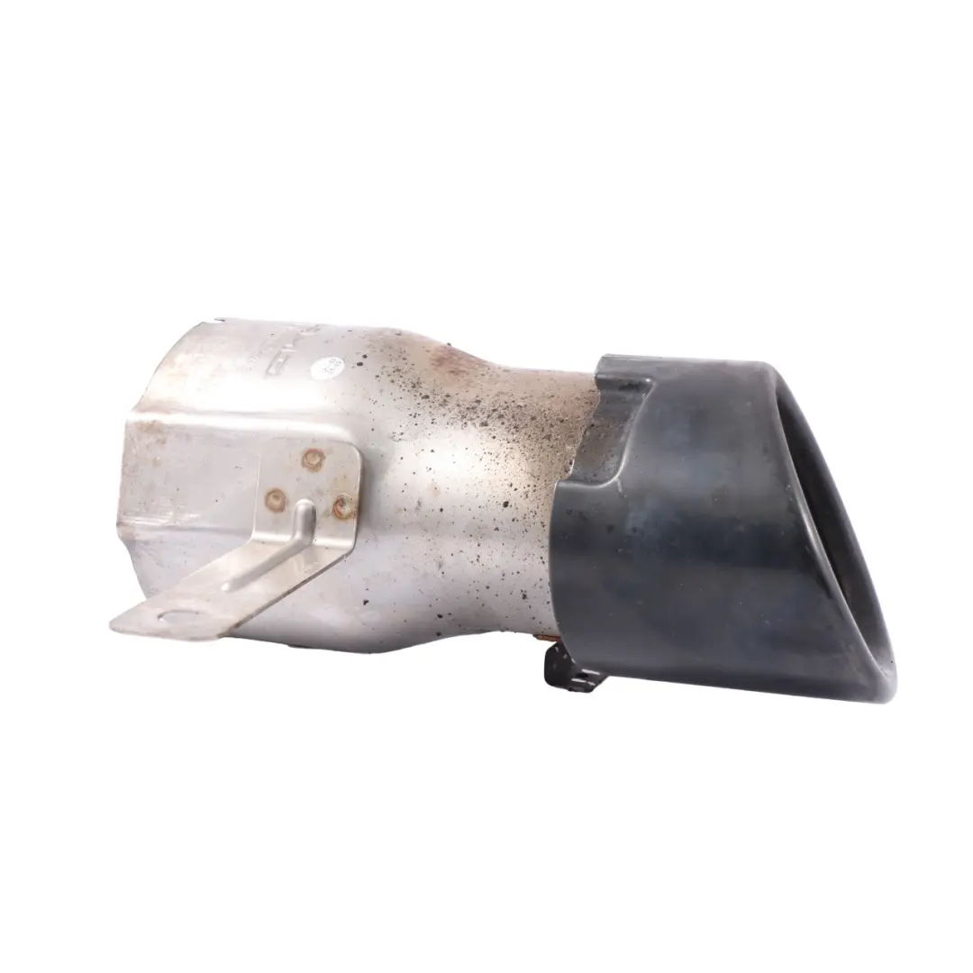 Scarico posteriore AMG Tailpipe sinistro per Mercedes A35 AMG W177 con numero di parte A1774907900 Mercedes A35 AMG W177 Scarico posteriore AMG Tailpipe sinistro - SKU A1774907900 - Numero di parte A1774907900