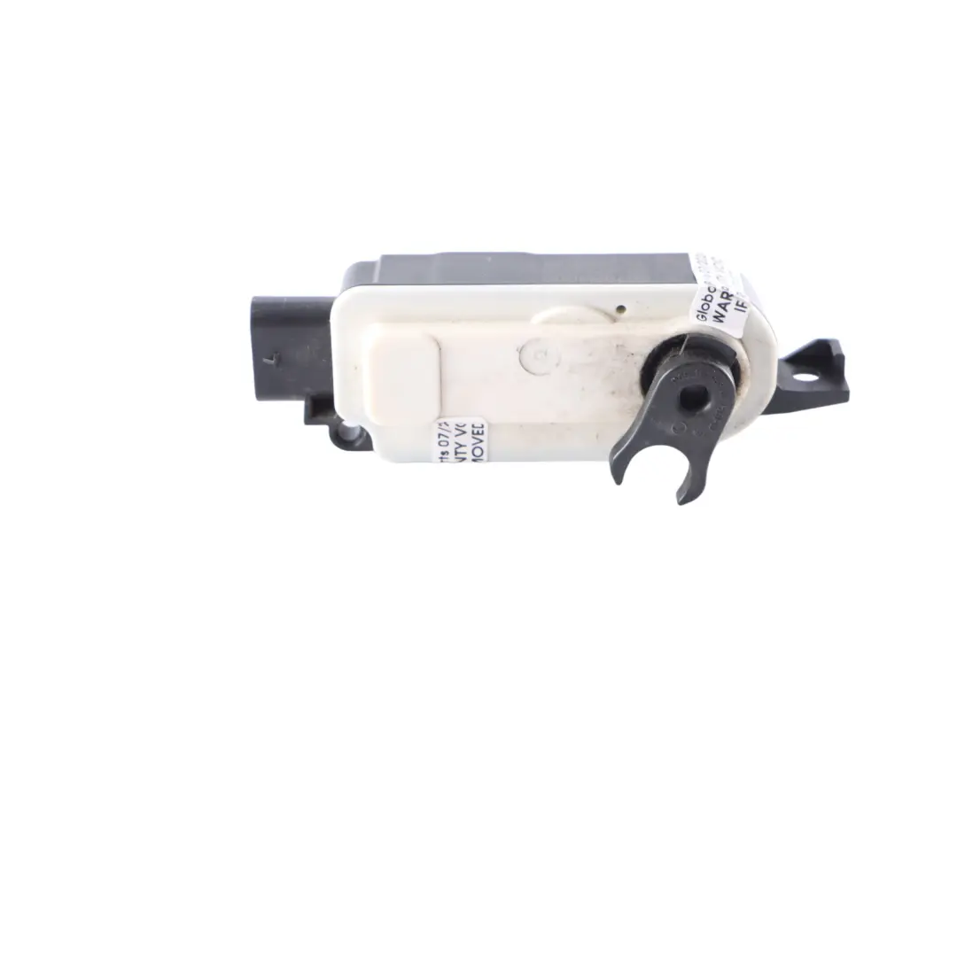 Actuator Air Distribution Flap Air Regulator to Mercedes W177 with Part number A1775007900 Mercedes W177 Actuator Air Distribution Flap Air Regulator - SKU A1775007900-1 - Part number A1775007900