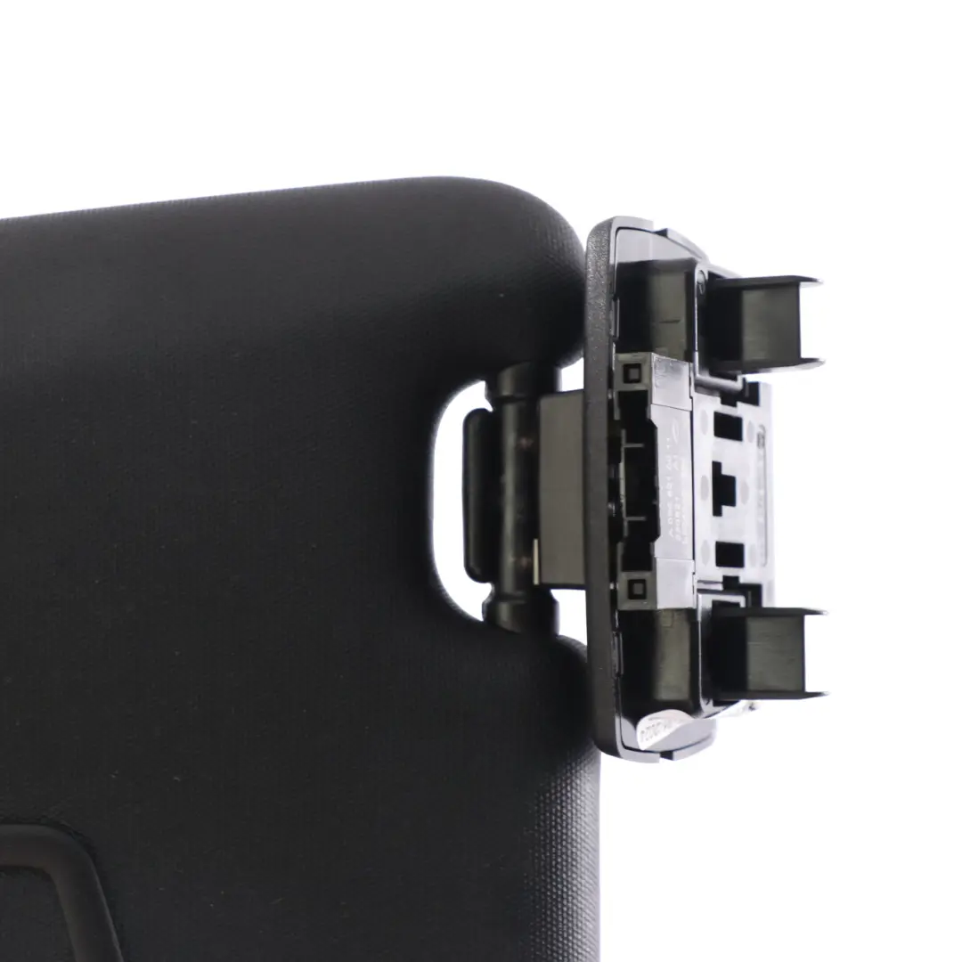 Parasole Mercedes W177 W247 Specchio Pannello parasole Destro Nero per con numero di parte A1778106200 Parasole Mercedes W177 W247 Specchio Pannello parasole Destro Nero - SKU A1778106200-2 - Numero di parte A1778106200