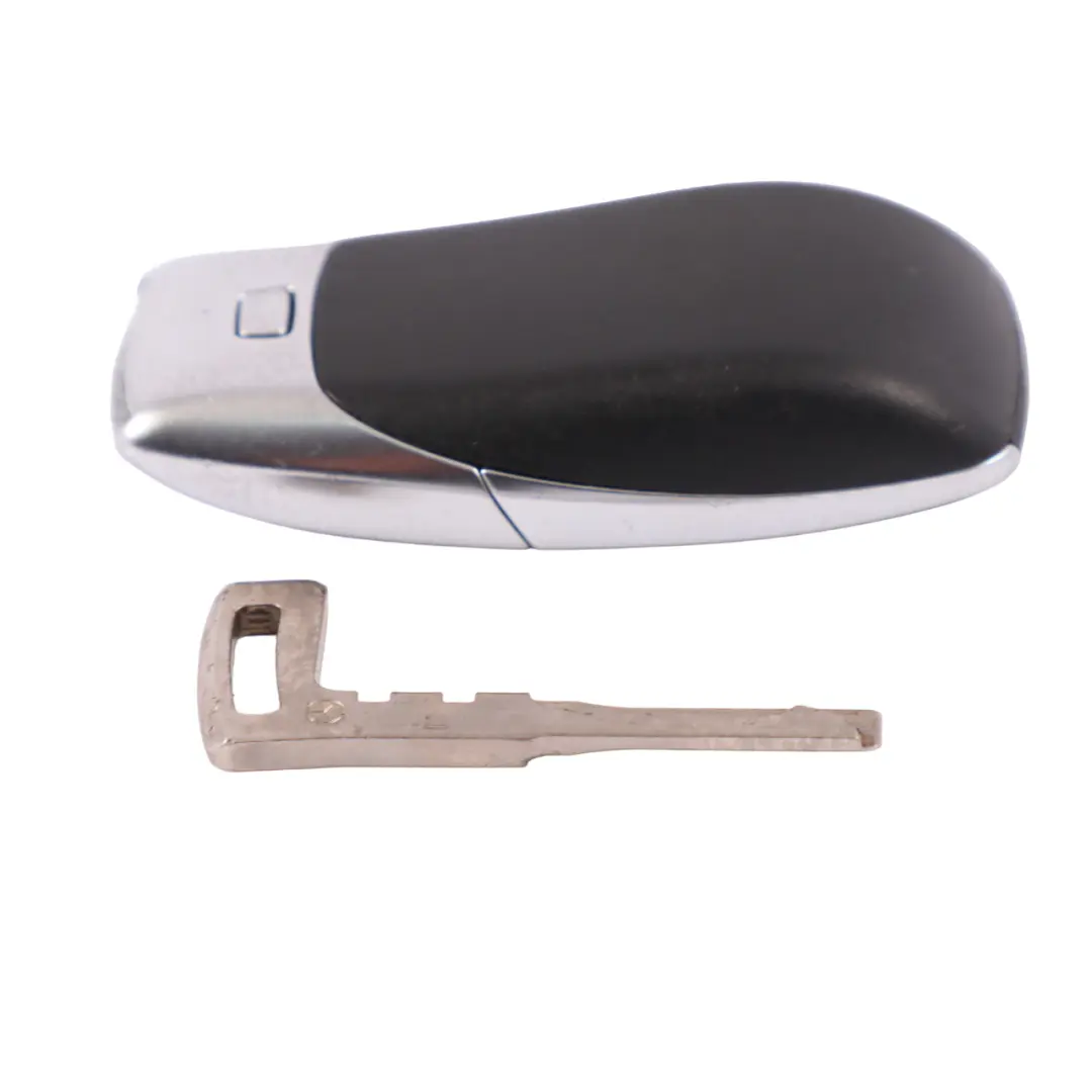 Pulsante del telecomando dell'allarme radio Mercedes W177 - SKU A1779055504 - Numero di parte A1779055504