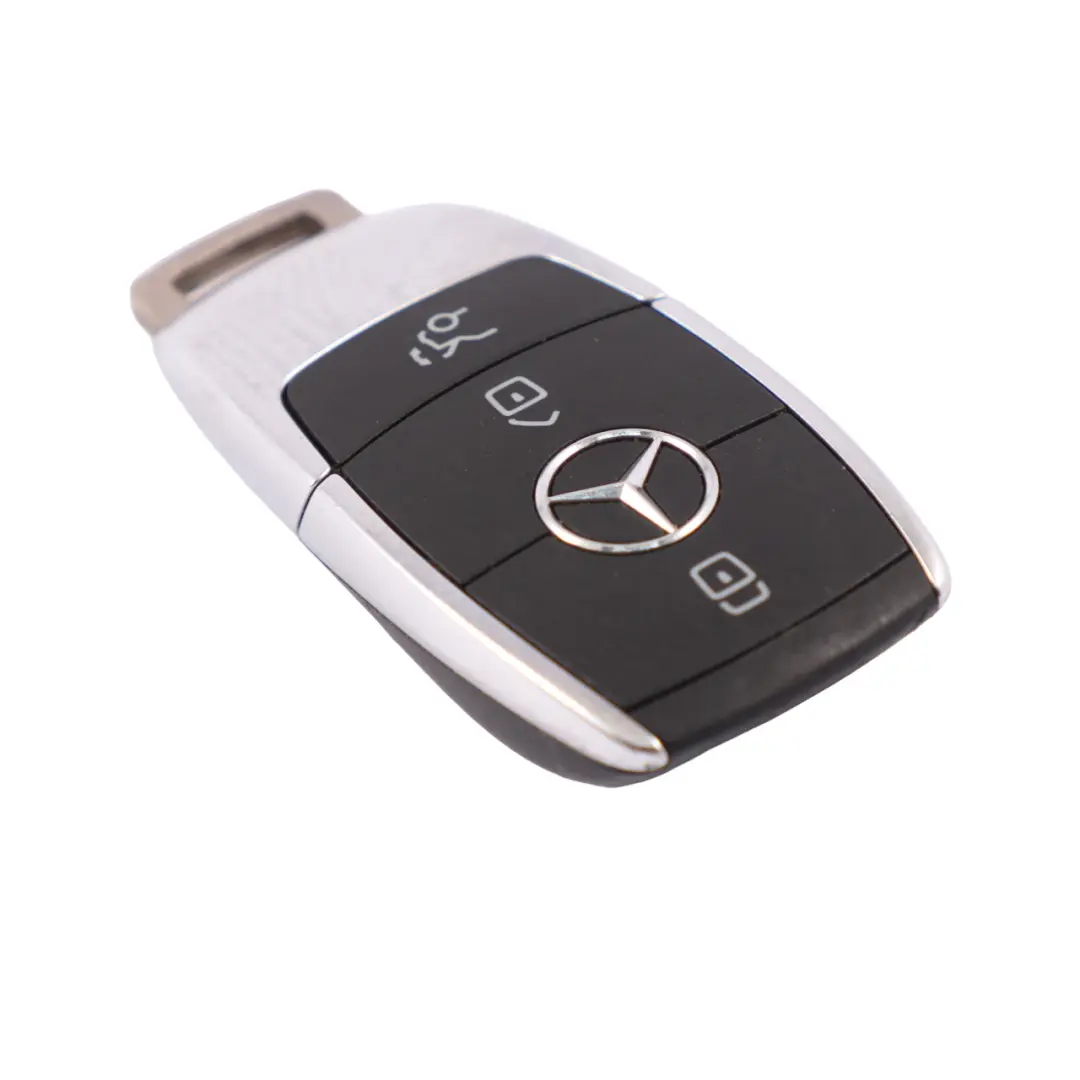 Fern Bedienungs Schlüssel Radio Alarm Fob Taste für Mercedes W177 mit Teilenummer A1779055504 Mercedes W177 Fern Bedienungs Schlüssel Radio Alarm Fob Taste - SKU A1779055504 - Teilenummer A1779055504
