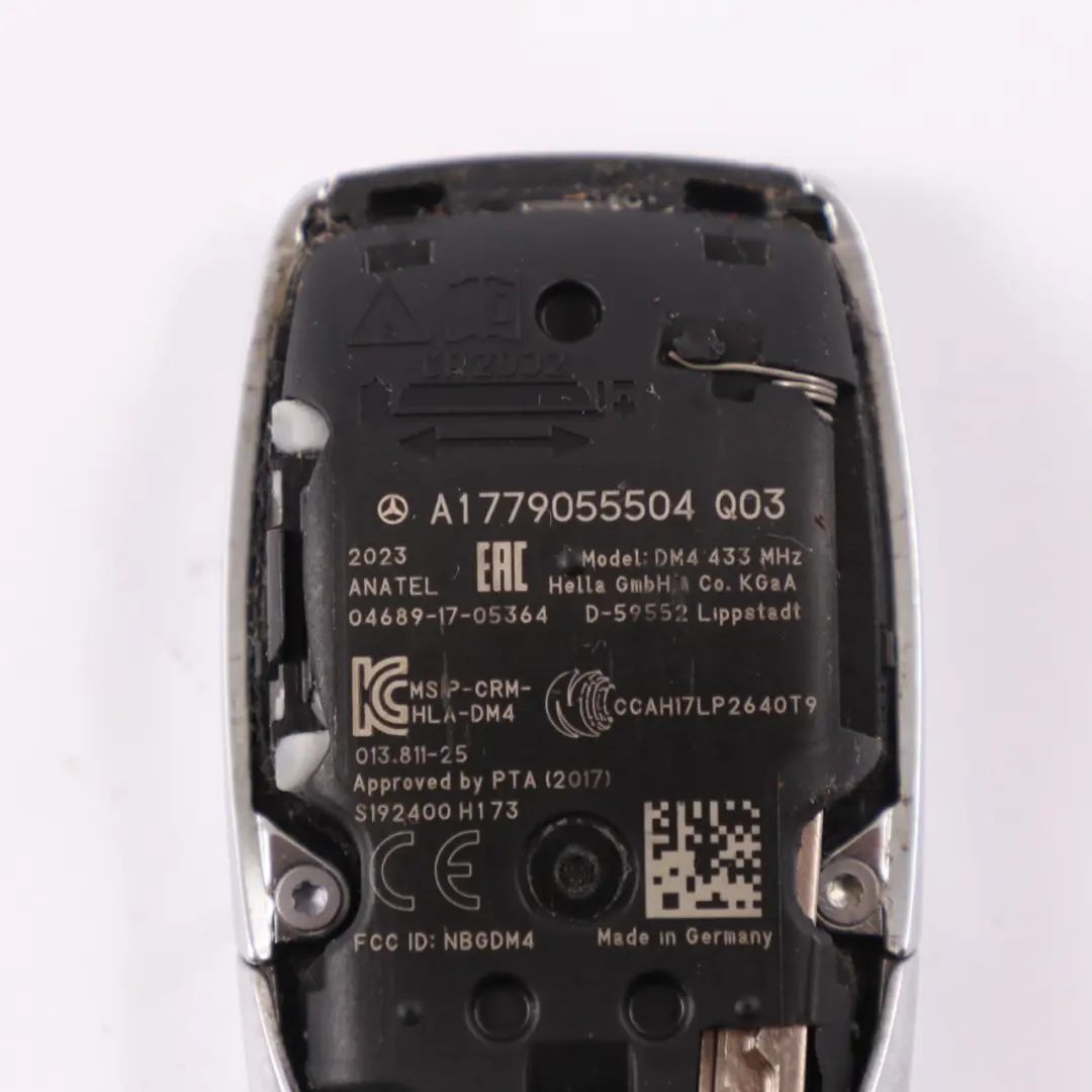 Pulsante del telecomando dell'allarme radio Mercedes W177 - SKU A1779055504 - Numero di parte A1779055504