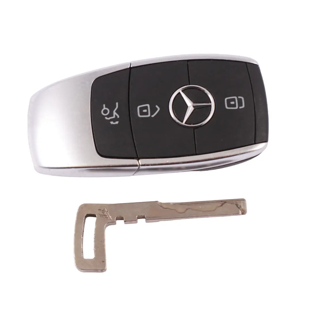 Pulsante del telecomando dell'allarme radio Mercedes W177 - SKU A1779055504 - Numero di parte A1779055504