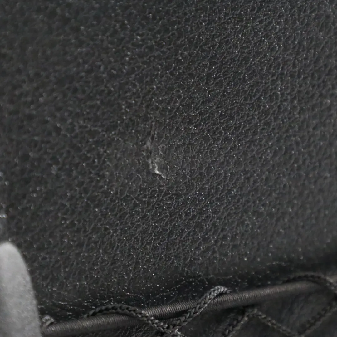 Asiento Delantero Mercedes W177 Izquierdo Calefactable Tela Cuero Negro Rojo para con número de pieza A1779107901 Asiento Delantero Mercedes W177 Izquierdo Calefactable Tela Cuero Negro Rojo - SKU A1779107901-4 - Número de pieza A1779107901