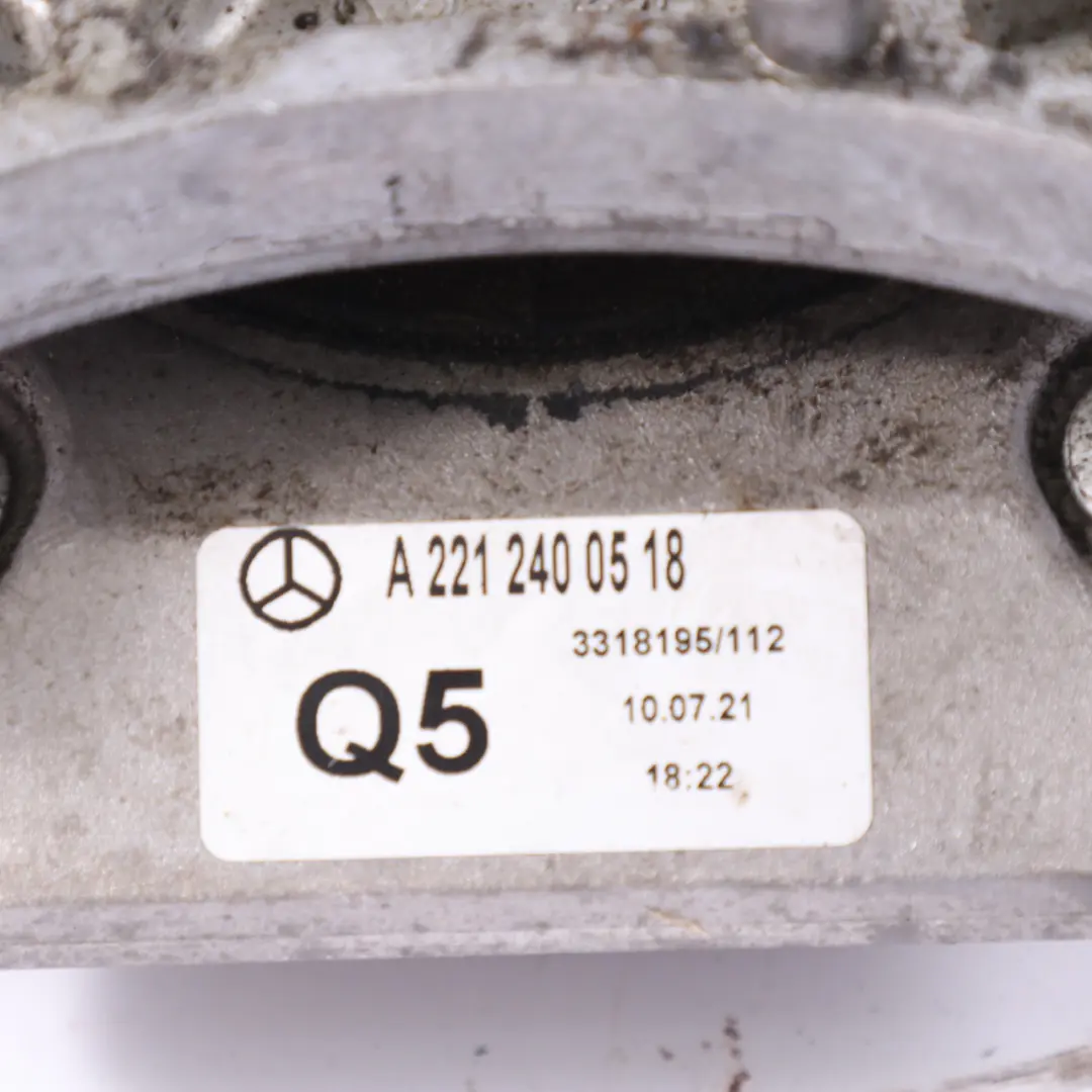 Montaggio cambio Mercedes W204 Supporto trasmissione della staffa per con numero di parte A2042400618 Montaggio cambio Mercedes W204 Supporto trasmissione della staffa - SKU A2042400618 - Numero di parte A2042400618