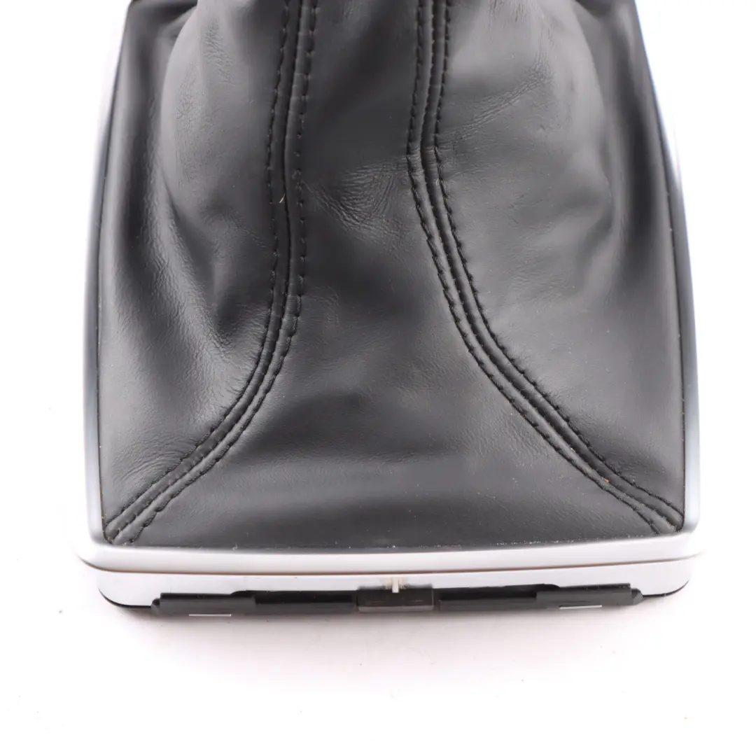 Selector Mercedes W204 C220 Gearbox Lever Handle Grip Manual A2042677710 to Gear with Part number A2042676010 Gear Selector Mercedes W204 C220 Gearbox Lever Handle Grip Manual A2042677710 - SKU A2042676010 - Part number A2042676010