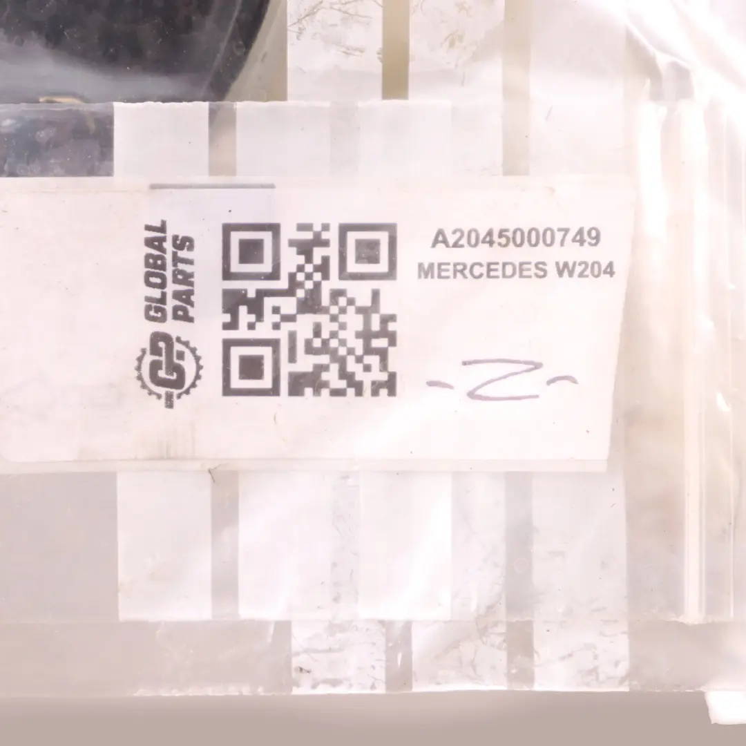 Serbatoio espansione refrigerante Bottiglia serbatoio per Mercedes W204 con numero di parte A2045000749 Mercedes W204 Serbatoio espansione refrigerante Bottiglia serbatoio - SKU A2045000749 - Numero di parte A2045000749