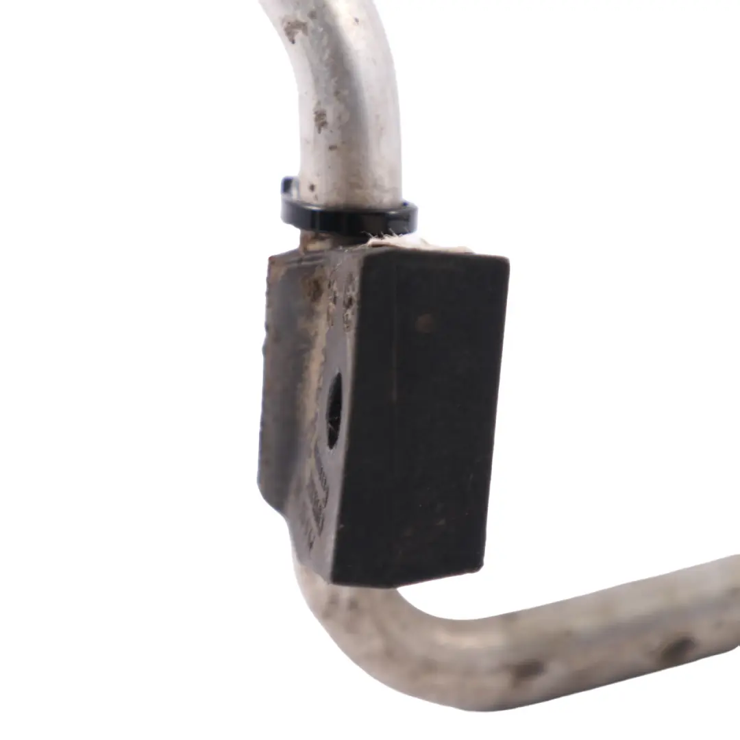 Mercedes W204 Tubo del radiatore dell'olio Trasmissione automatica - SKU A2045281024 - Numero di parte A2045281024