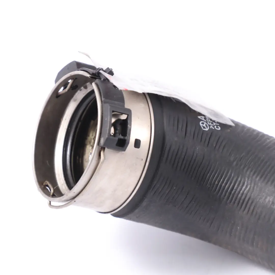 E250 Diesel OM651 Manguera del intercooler Admisión de aire carga para Mercedes C207 con número de pieza A2045281482 Mercedes C207 E250 Diesel OM651 Manguera del intercooler Admisión de aire carga - SKU A2045281482 - Número de pieza A2045281482