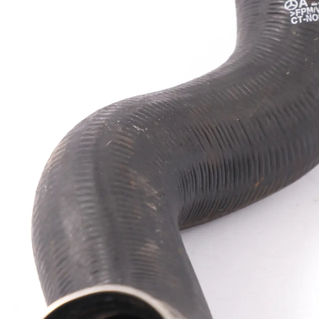 E250 Diesel OM651 Manguera del intercooler Admisión de aire carga para Mercedes C207 con número de pieza A2045281482 Mercedes C207 E250 Diesel OM651 Manguera del intercooler Admisión de aire carga - SKU A2045281482 - Número de pieza A2045281482