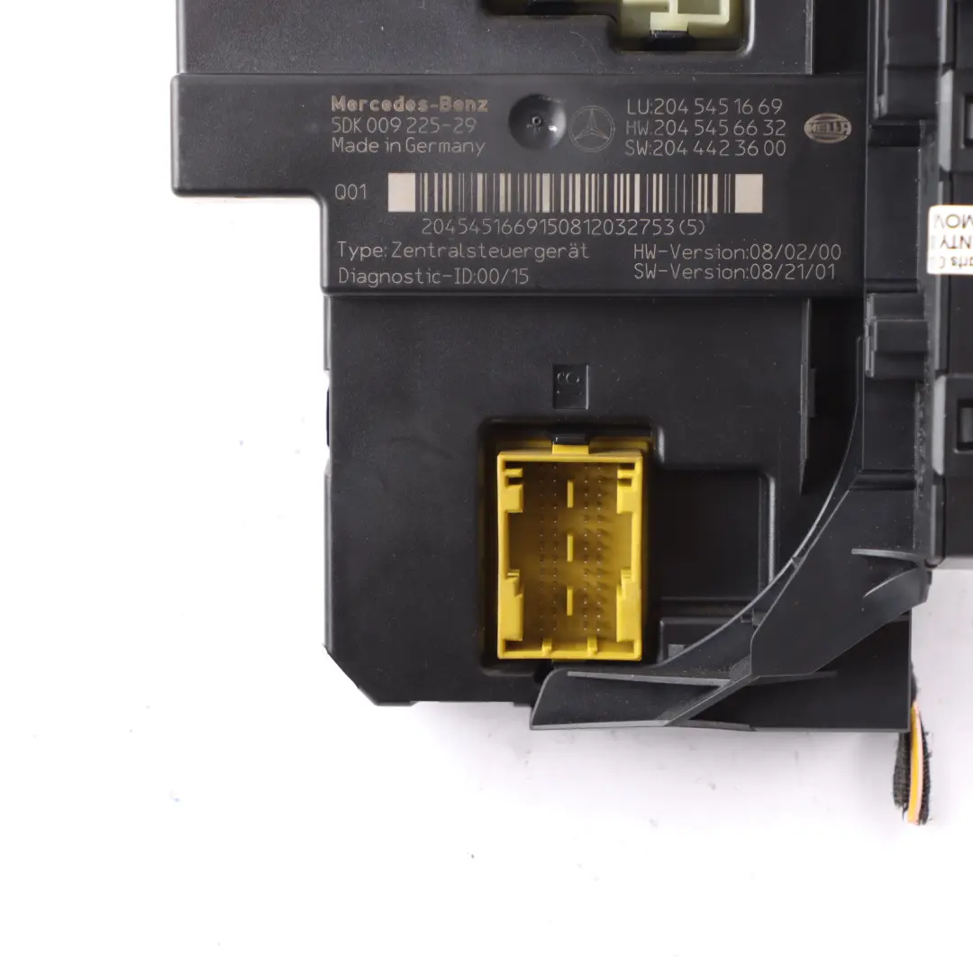 Fuse Box Relay Module SAM Electrical Control Module to Mercedes W204 with Part number A2045451669 Mercedes W204 Fuse Box Relay Module SAM Electrical Control Module - SKU A2045451669 - Part number A2045451669