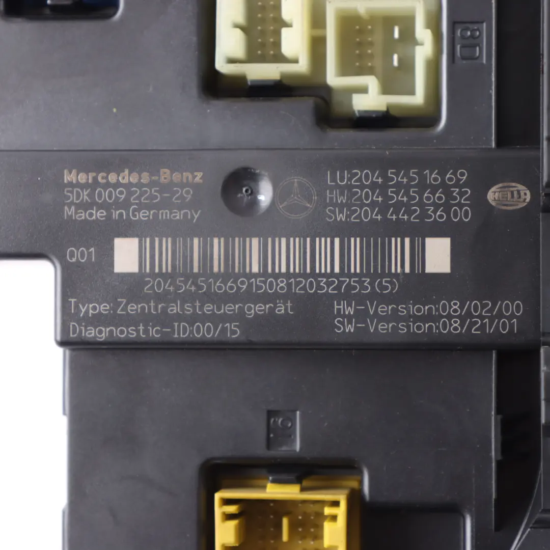 Fuse Box Relay Module SAM Electrical Control Module to Mercedes W204 with Part number A2045451669 Mercedes W204 Fuse Box Relay Module SAM Electrical Control Module - SKU A2045451669 - Part number A2045451669