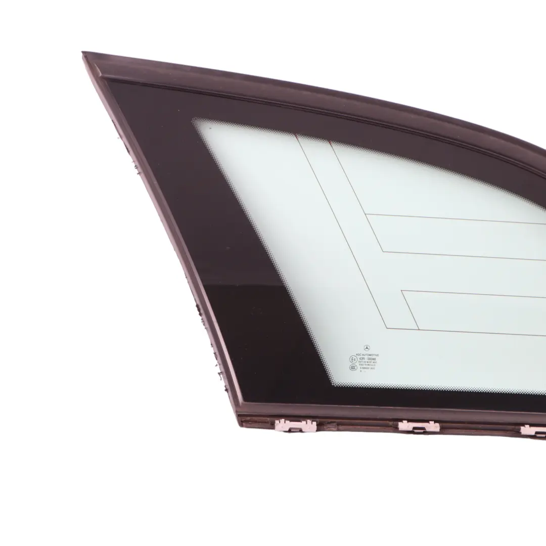 Vitre Latérale Arrière Gauche Estate AS2 pour Mercedes S204 à propos du numéro de pièce A2046730310 Mercedes S204 Vitre Latérale Arrière Gauche Estate AS2 - SKU A2046730310-1 - Numéro de pièce A2046730310