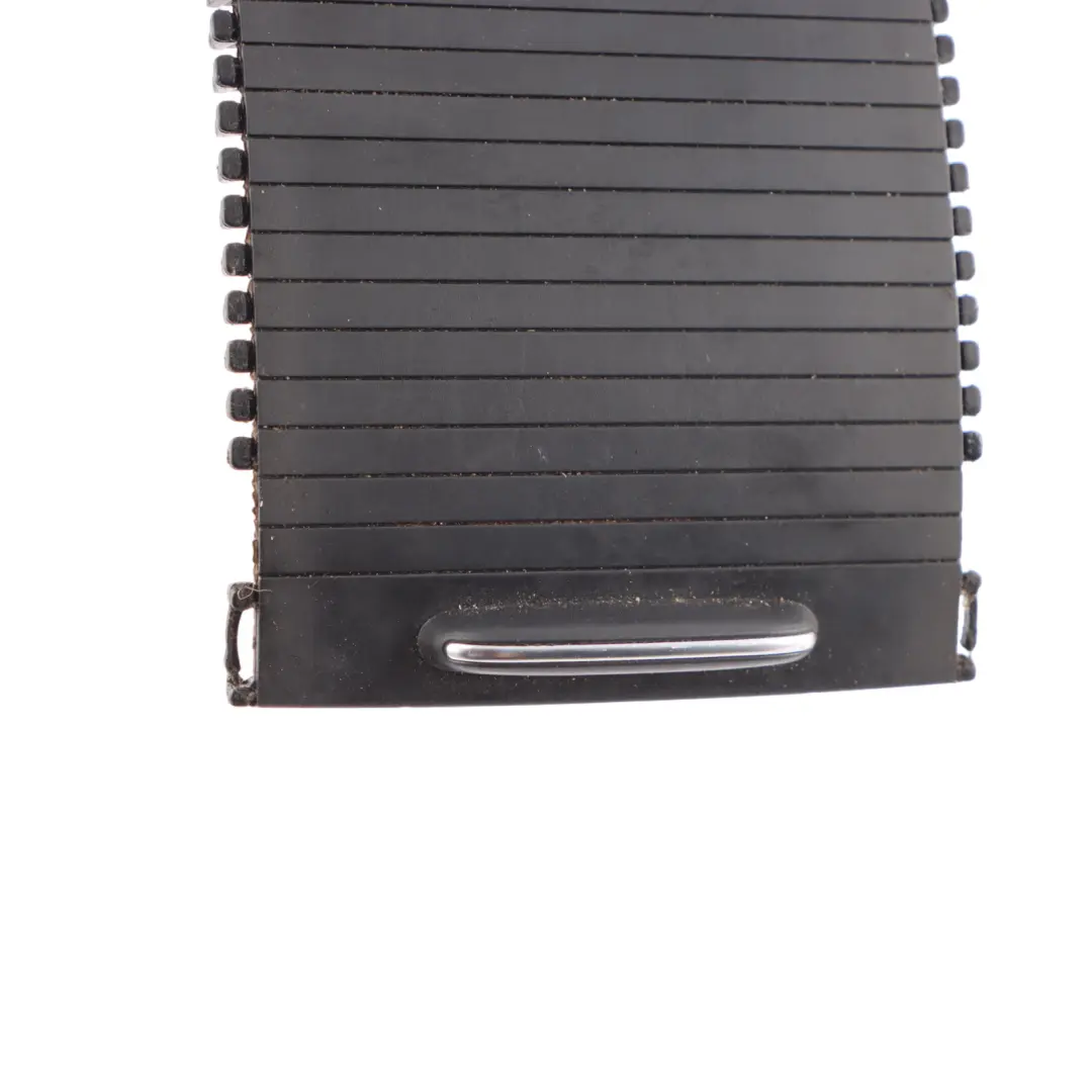 Mercedes W204 Console Centrale Rullo Vassoio stoccaggio Copertura Trim Nero - SKU A2046807607 - Numero di parte A2046807607