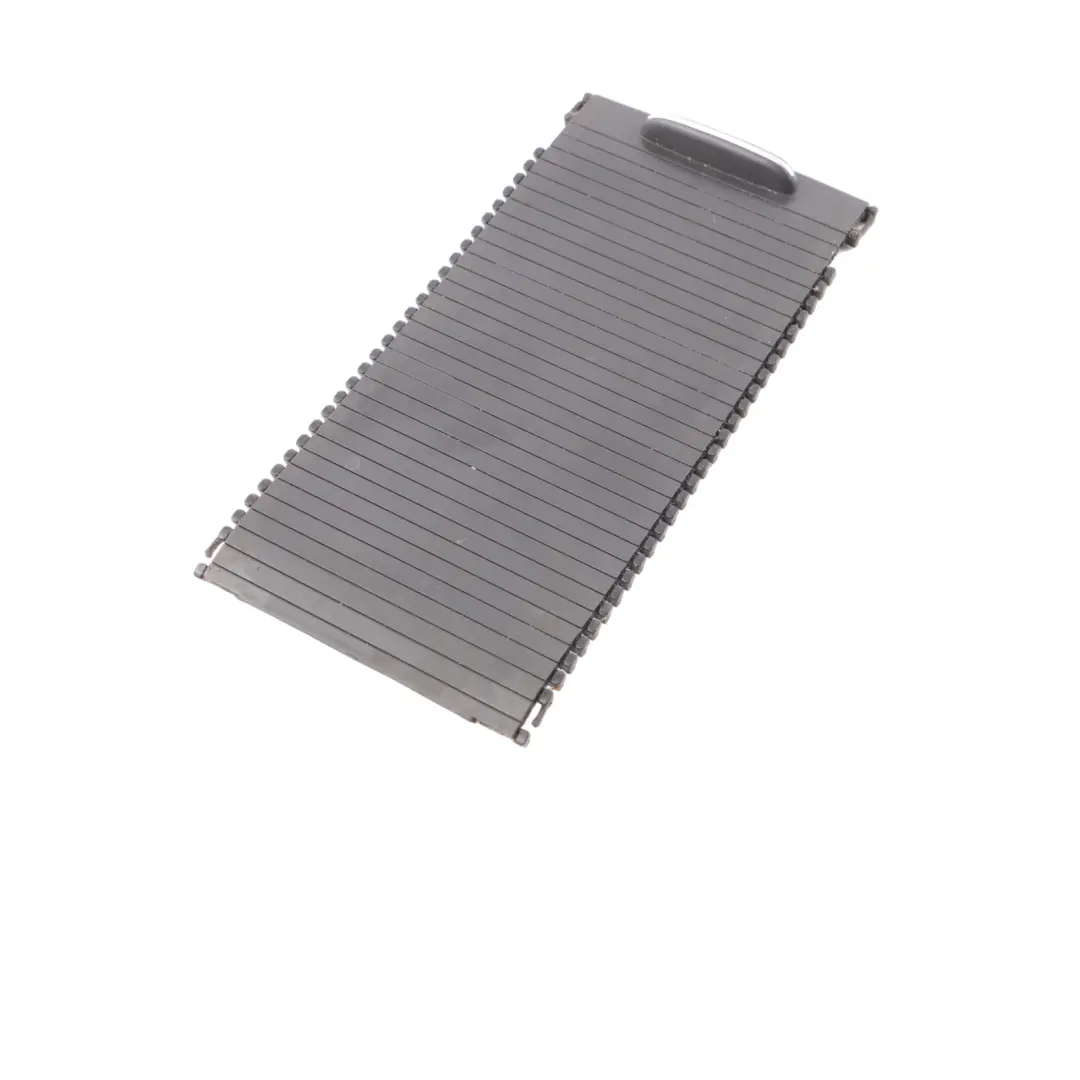 Console centrale plateau rangement roulettes noire pour Mercedes W204 à propos du numéro de pièce A2046807607 Mercedes W204 Console centrale plateau rangement roulettes noire - SKU A2046807607 - Numéro de pièce A2046807607