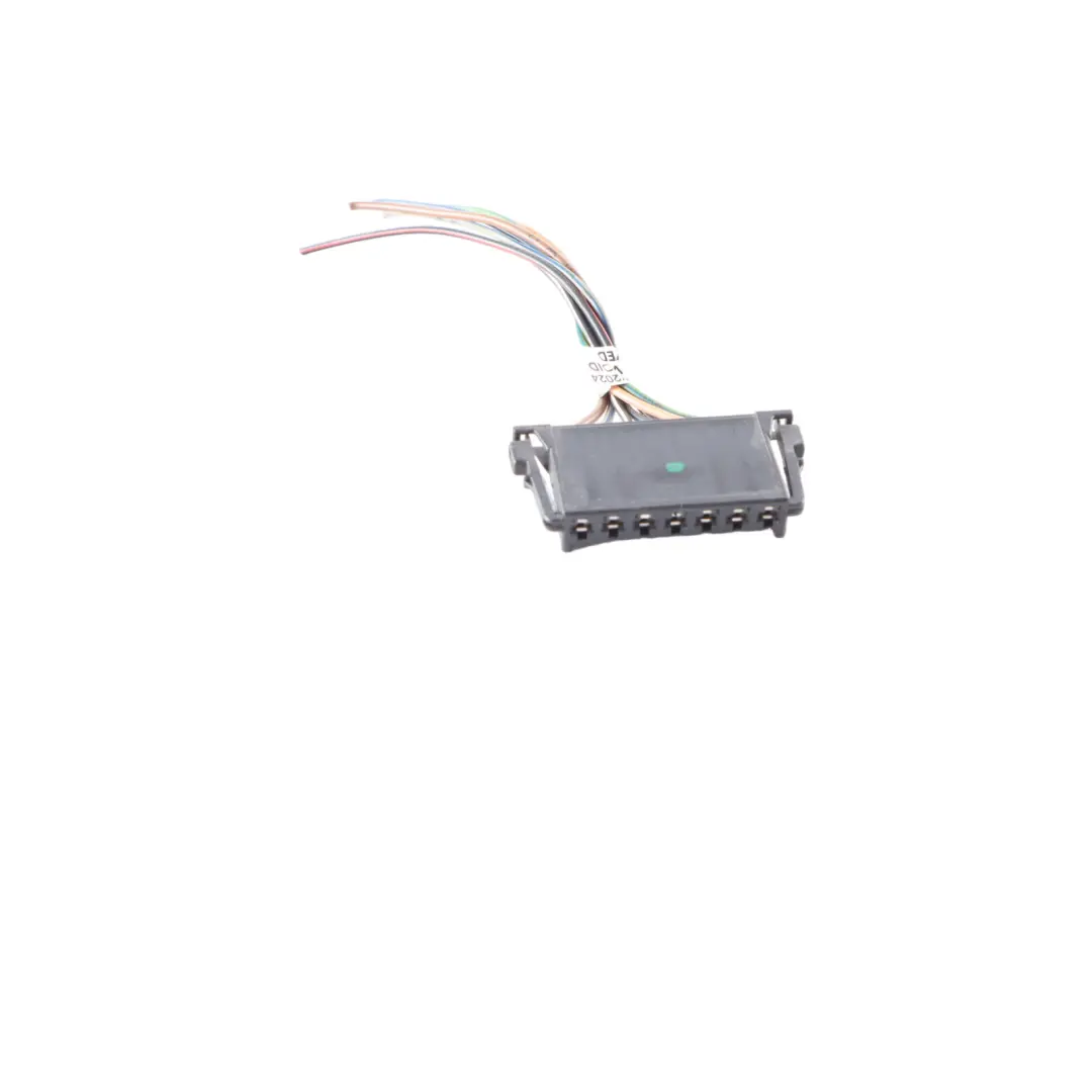 Mercedes S204 Estate Rear Lamp Light Left N/S Tail Light Wiring Plug - SKU A2048204664-2 - Part number A2048204664