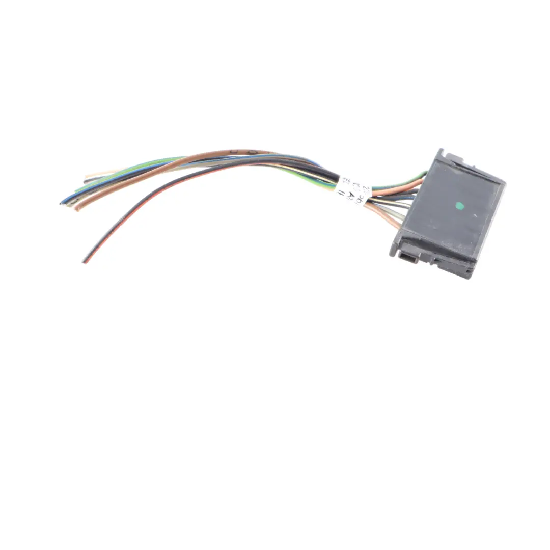 Mercedes S204 Estate Rear Lamp Light Left N/S Tail Light Wiring Plug - SKU A2048204664-2 - Part number A2048204664