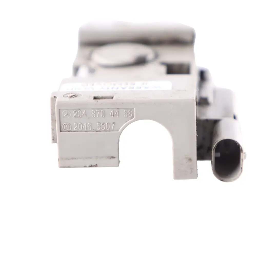 Desbloqueo Capó Mercedes W166 R172 W205 Interruptor Alarma Capó para con número de pieza A2048704458 Desbloqueo Capó Mercedes W166 R172 W205 Interruptor Alarma Capó - SKU A2048704458 - Número de pieza A2048704458