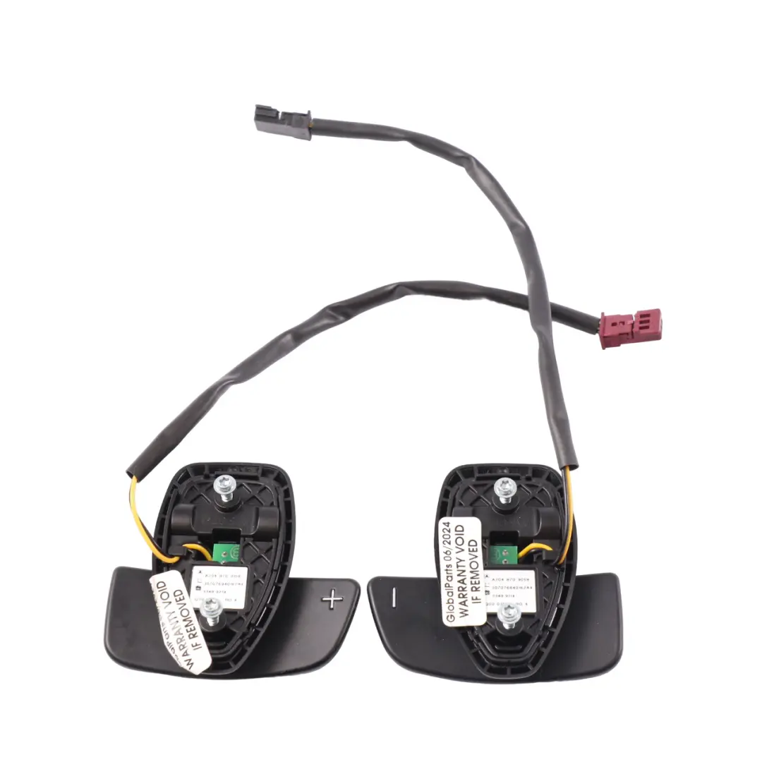 Łopatka Łopatki Kierownicy Komplet Zestaw do Mercedes W204 o numerze A2048709058 Mercedes W204 Łopatka Łopatki Kierownicy Komplet Zestaw - SKU A2048709058 - Numer Części A2048709058