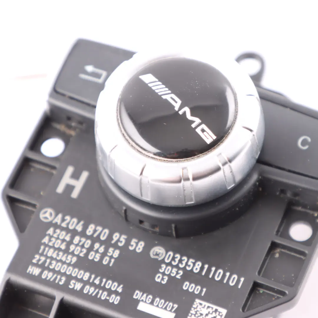Mercedes W204 W212 Radio Control Botón de función Mando - SKU A2048709558-1 - Número de pieza A2048709558