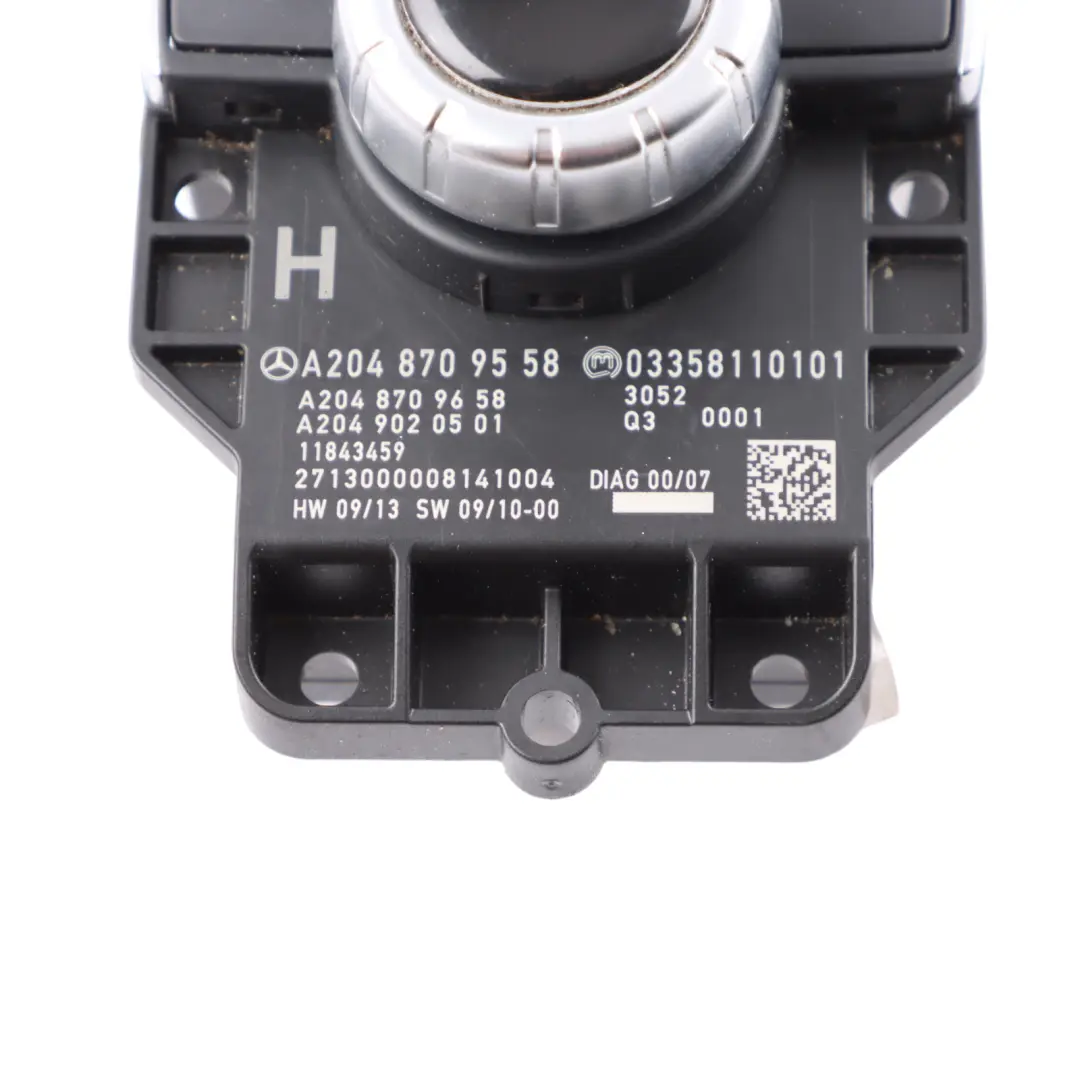 Mercedes W204 W212 Radio Control Botón de función Mando - SKU A2048709558-1 - Número de pieza A2048709558