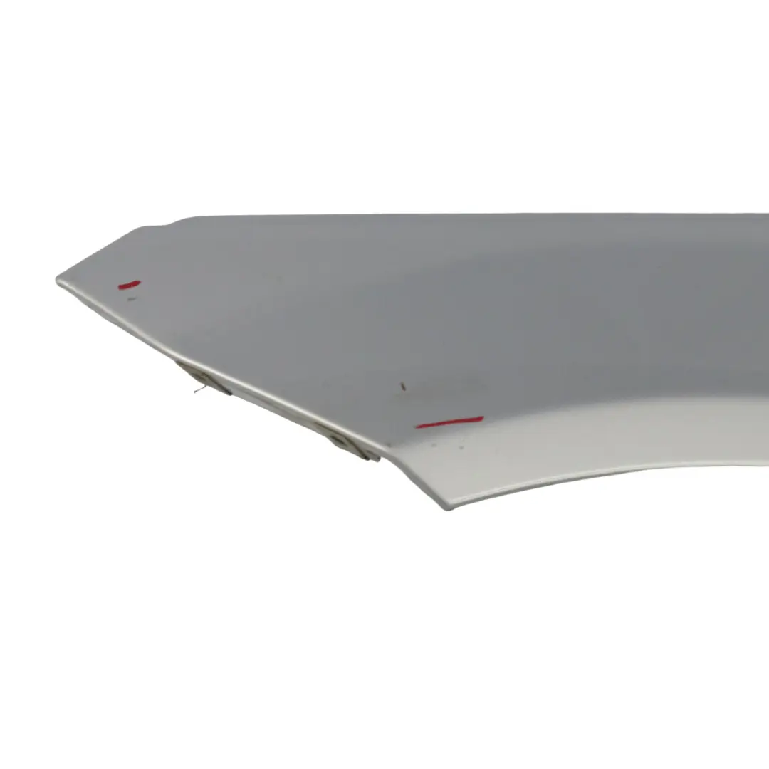 Pannello alare laterale anteriore sinistro Iridium Argento 775 per Mercedes W204 con numero di parte A2048801318 Mercedes W204 Pannello alare laterale anteriore sinistro Iridium Argento 775 - SKU A2048801318-IRS2 - Numero di parte A2048801318
