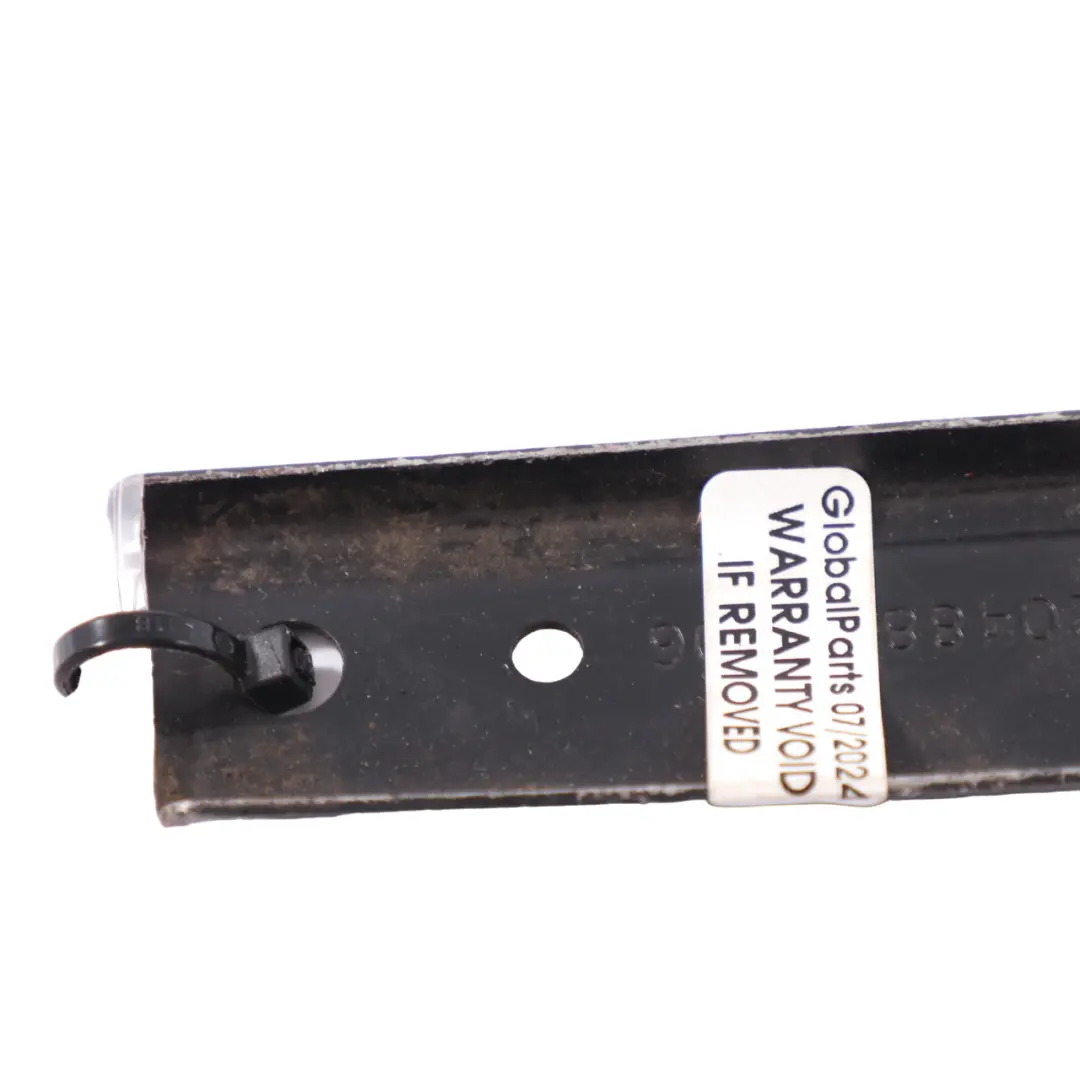 Mercedes W204 AMG Parachoques delantero Riel Izquierdo Soporte - SKU A2048810506 - Número de pieza A2048810506