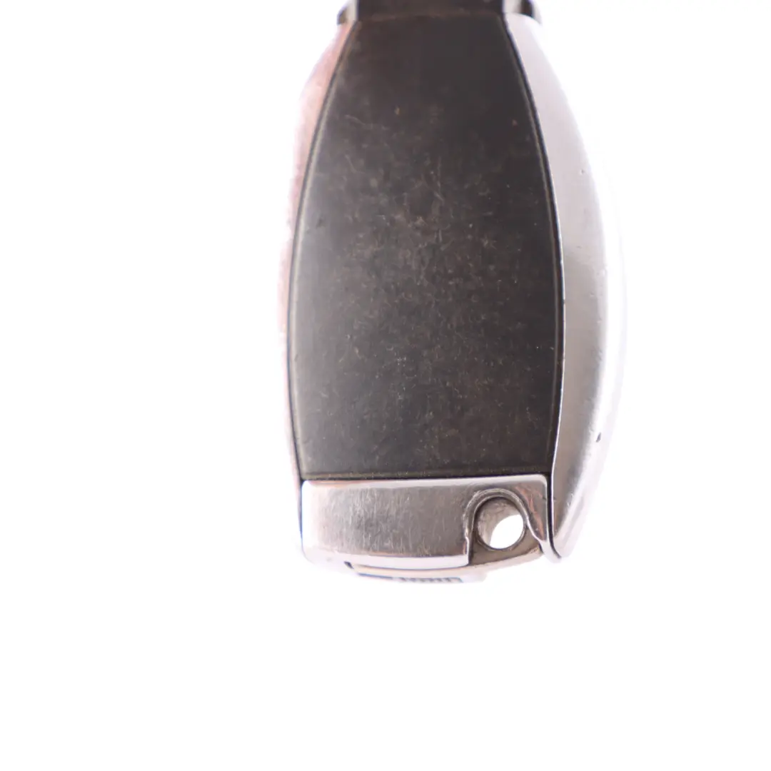 Kluczyk Pilot Zdalny Alarm Radio do Mercedes W164 W204 W211 o numerze A2049051704 Mercedes W164 W204 W211 Kluczyk Pilot Zdalny Alarm Radio - SKU A2049051704-2 - Numer Części A2049051704