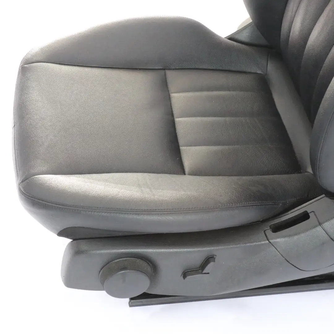 Vorne Links Sitzheizung Schwarz Leder Interieur Avantgarde für Mercedes W204 S204 mit Teilenummer A2049103747 Mercedes W204 S204 Vorne Links Sitzheizung Schwarz Leder Interieur Avantgarde - SKU A2049103747-1 - Teilenummer A2049103747