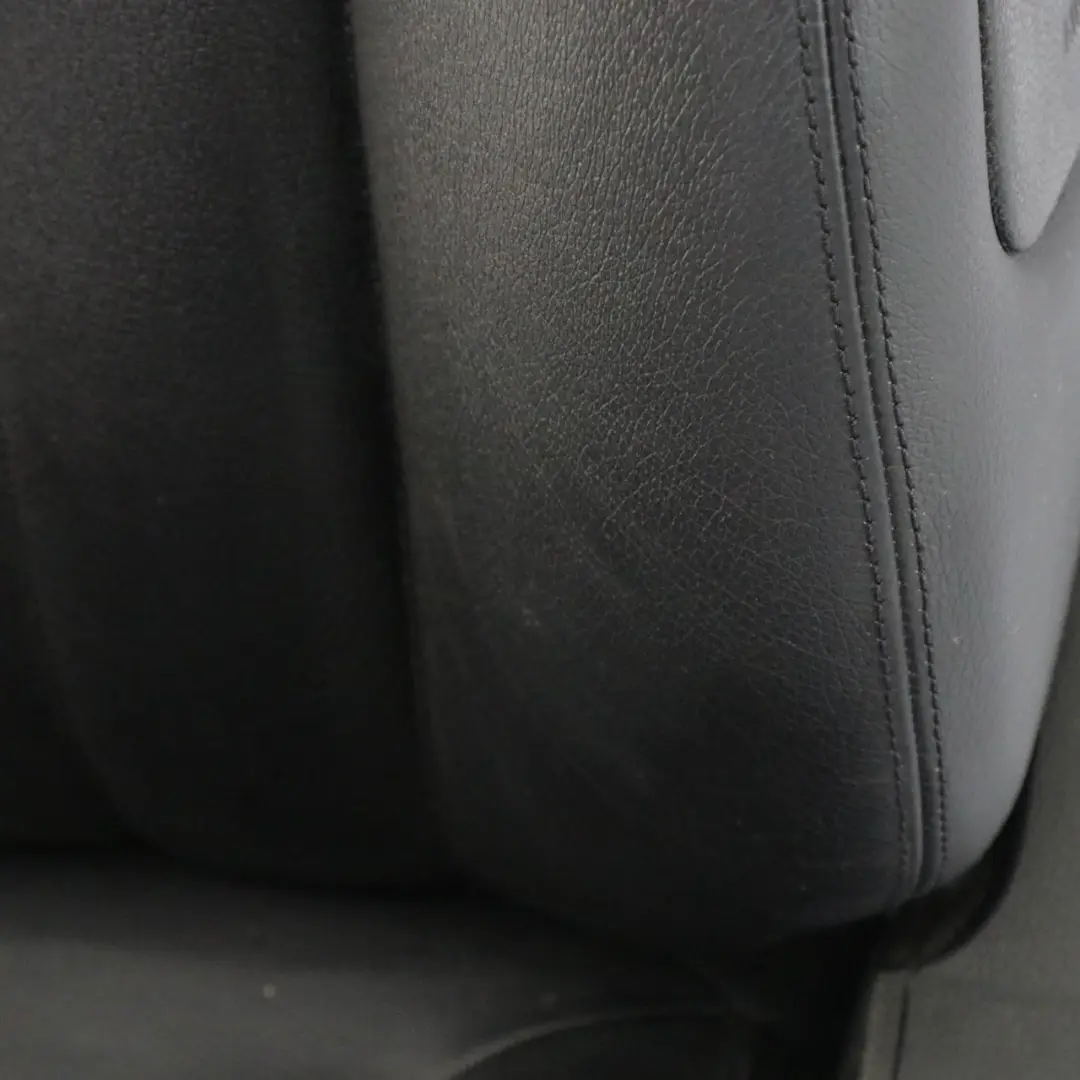 Mercedes W204 S204 Siège chauffant avant gauche Cuir noir Avantgarde - SKU A2049103747-1 - Numéro de pièce A2049103747