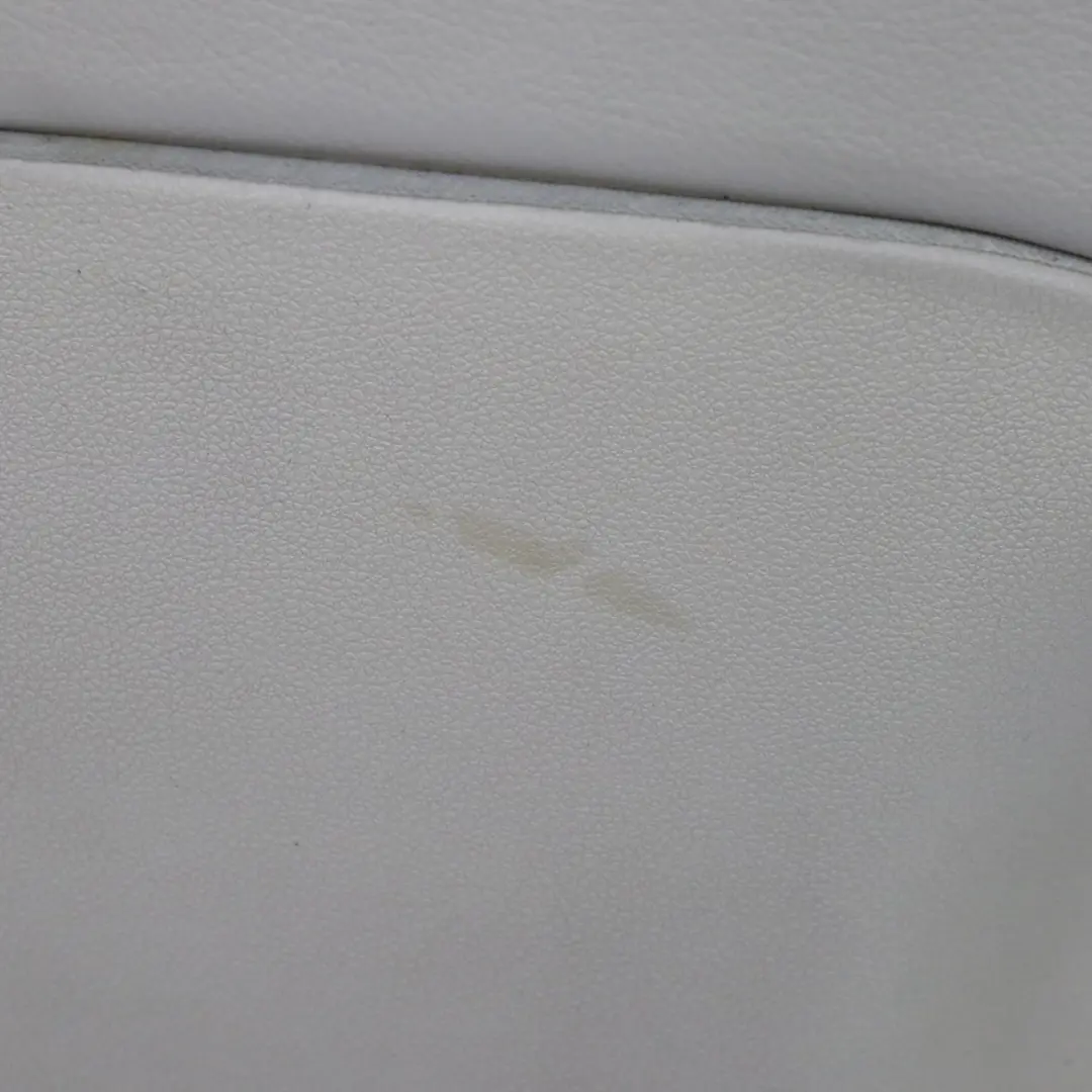 Siège Avant Sport Gauche Intérieur Cuir Beige pour Mercedes W204 à propos du numéro de pièce A2049104547 Mercedes W204 Siège Avant Sport Gauche Intérieur Cuir Beige - SKU A2049104547-8 - Numéro de pièce A2049104547