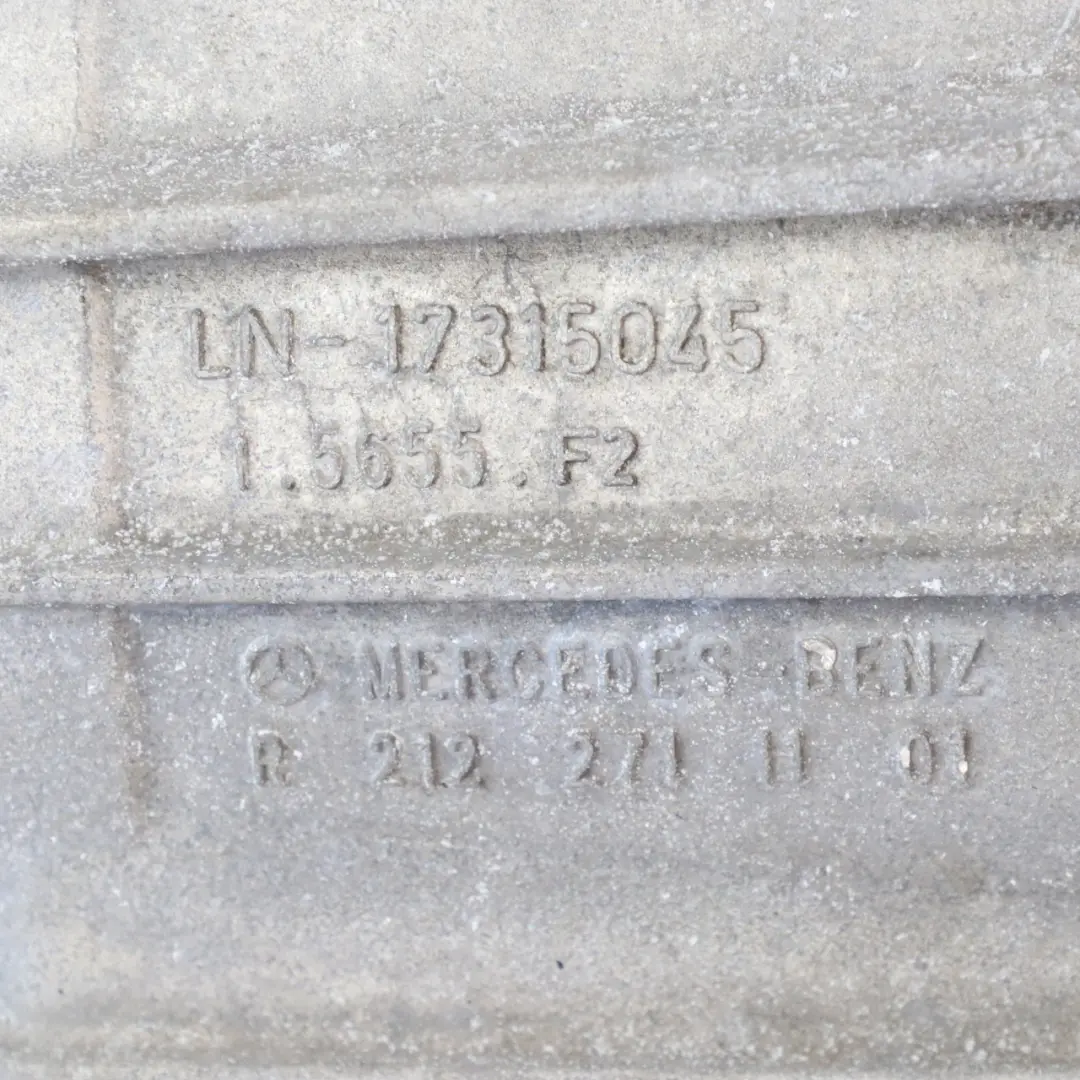 Boîte Vitesses Automatique 724295 GARANTIE pour Mercedes W205 Hybrid à propos du numéro de pièce A2052701202 Mercedes W205 Hybrid Boîte Vitesses Automatique 724295 GARANTIE - SKU A2052701202 - Numéro de pièce A2052701202