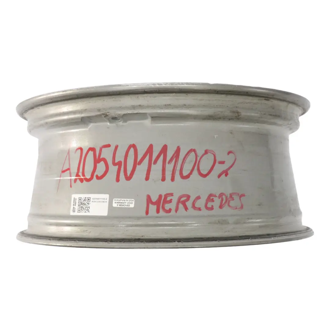 Himalaya Grey AMG Cerchio in lega 5 razze 18" 7,5J per Mercedes W205 con numero di parte A2054011100 Mercedes W205 Himalaya Grey AMG Cerchio in lega 5 razze 18" 7,5J - SKU A2054011100-2 - Numero di parte A2054011100