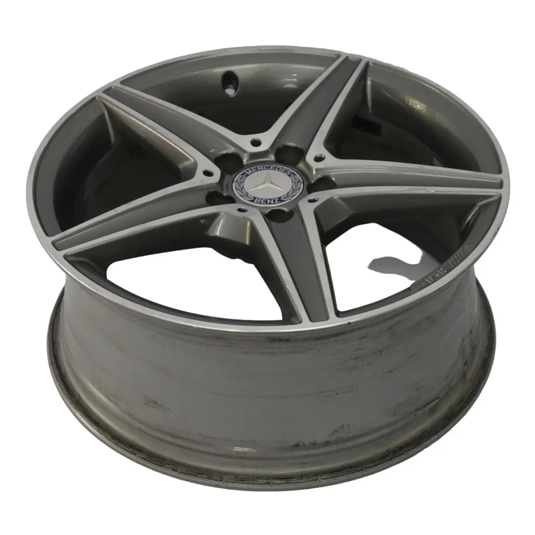 Himalaya Grey AMG Alloy Wheel Rim 5 Spoke 18" 7,5J pour Mercedes W205 à propos du numéro de pièce A2054011100 Mercedes W205 Himalaya Grey AMG Alloy Wheel Rim 5 Spoke 18" 7,5J - SKU A2054011100-2 - Numéro de pièce A2054011100