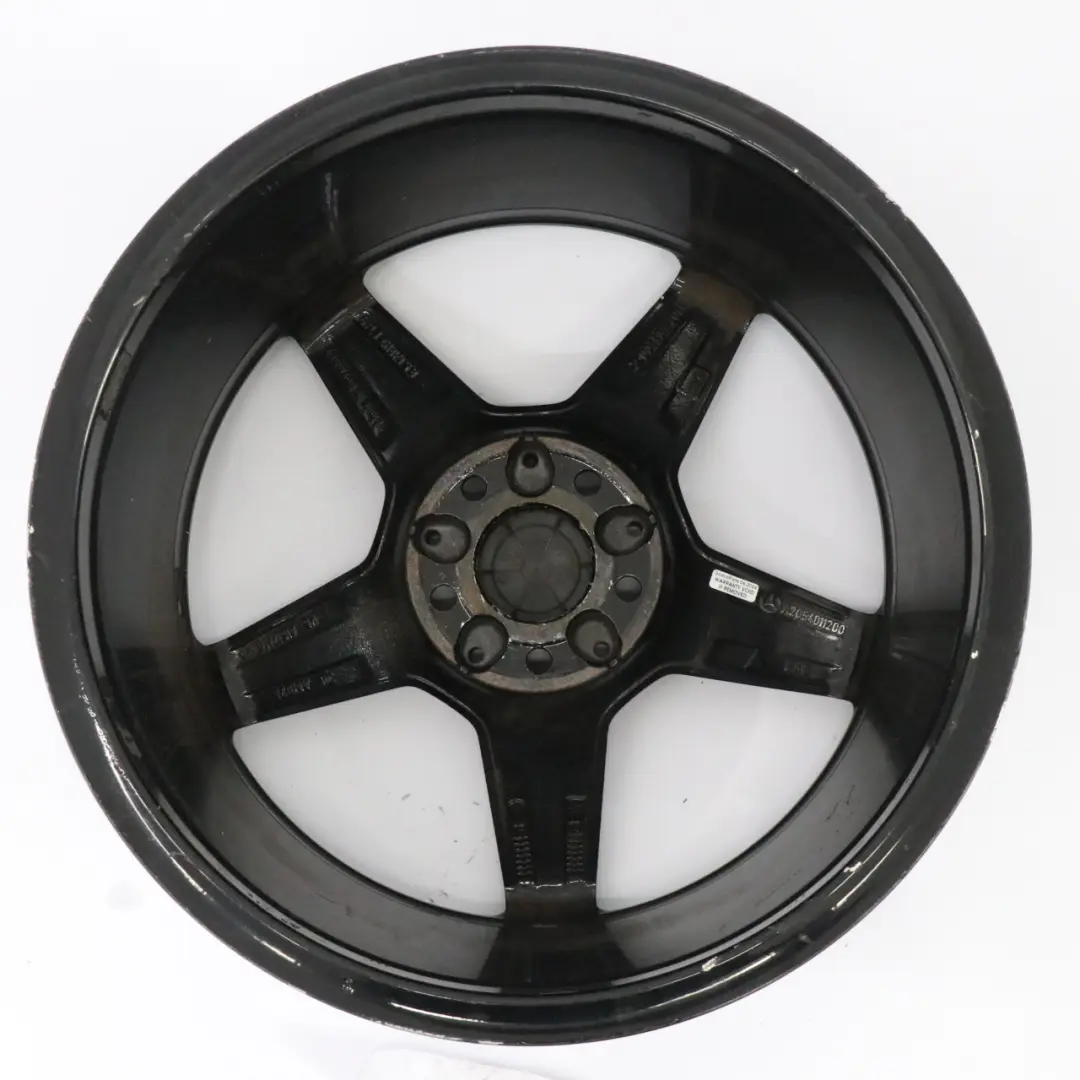 Llanta de aleación Mercedes W205 Black AMG 5 radios 18" 8,5J ET:49 para con número de pieza A2054011200 Llanta de aleación Mercedes W205 Black AMG 5 radios 18" 8,5J ET:49 - SKU A2054011200-7 - Número de pieza A2054011200