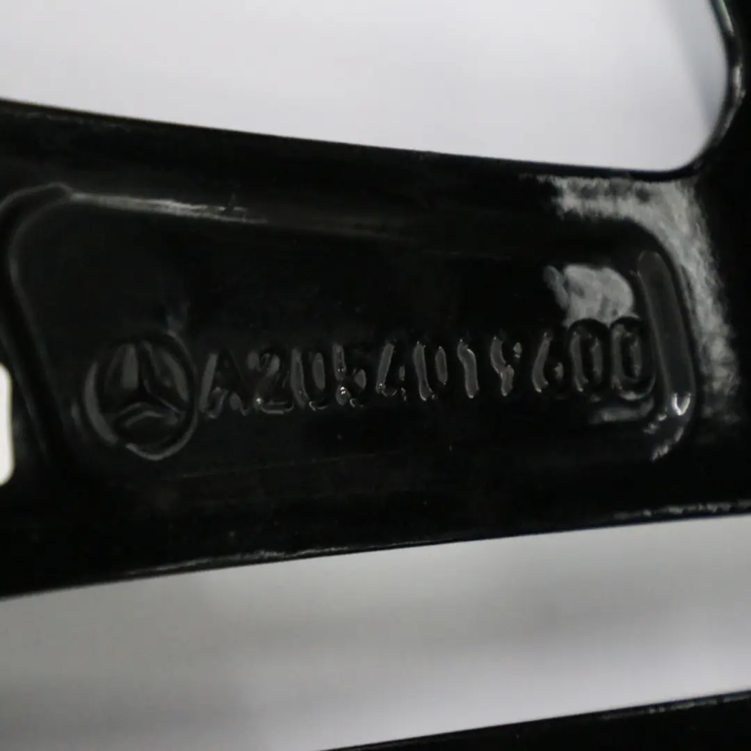 Cerchio posteriore AMG 18" ET:49 8,5J 5 doppie razze per Mercedes W205 con numero di parte A2054019600 Mercedes W205 Cerchio posteriore AMG 18" ET:49 8,5J 5 doppie razze - SKU A2054019600-5 - Numero di parte A2054019600