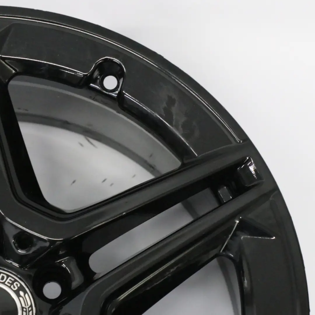 Alloy Wheel Rim AMG 18" ET:49 8,5J 5 Double Spoke to Mercedes W205 Rear with Part number A2054019600 Mercedes W205 Rear Alloy Wheel Rim AMG 18" ET:49 8,5J 5 Double Spoke - SKU A2054019600-5 - Part number A2054019600